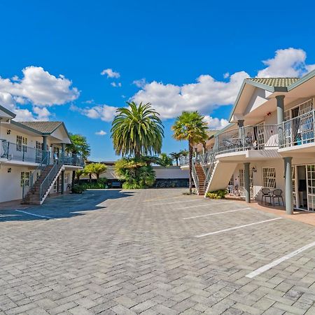 موتيل روتوروا أكوموديشن آند سبا سيلفر فرن المظهر الخارجي الصورة The Palms Motel