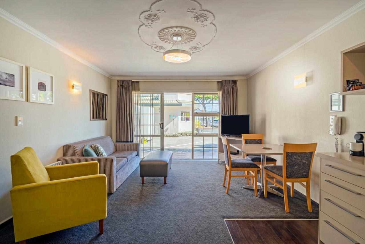 موتيل روتوروا أكوموديشن آند سبا سيلفر فرن المظهر الخارجي الصورة A typical apartment at the retirement village