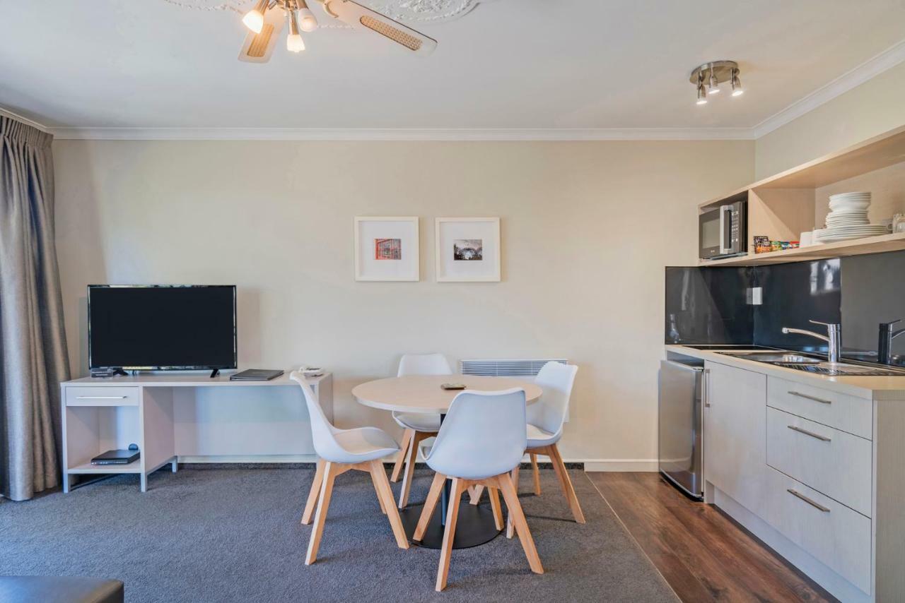 موتيل روتوروا أكوموديشن آند سبا سيلفر فرن المظهر الخارجي الصورة A typical apartment at the hotel